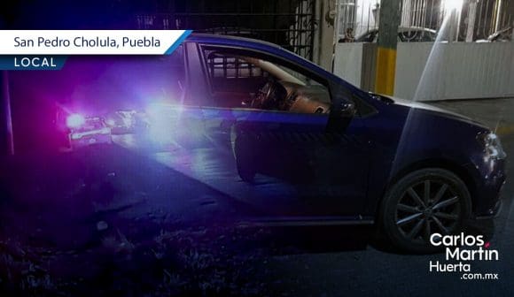 Policía frustra robo de vehículo en Momoxpan tras enfrentamiento