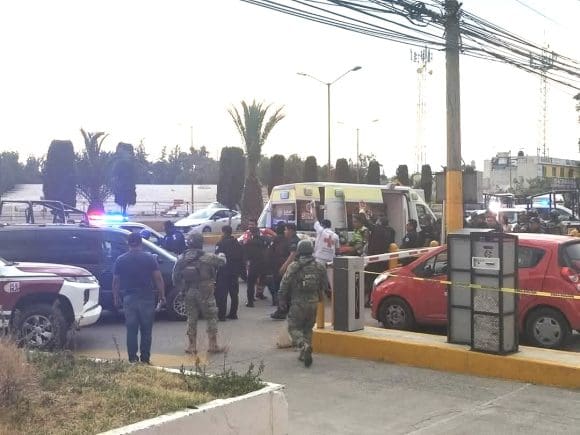 IMG_1013 Ataque armado en Auto Zone de San Martín Texmelucan deja dos heridos