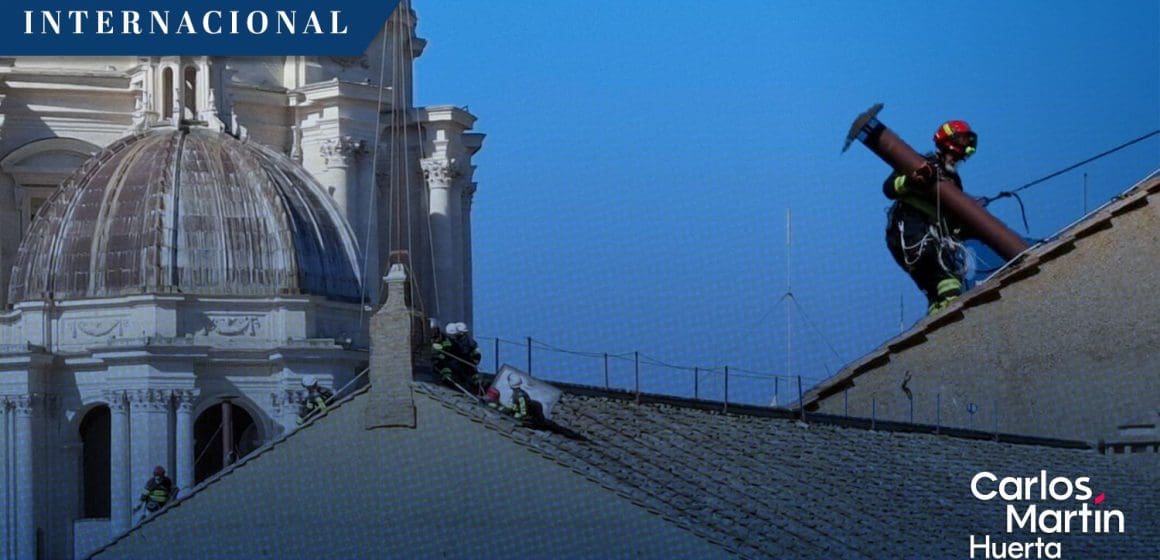 Instalan chimenea en la Capilla Sixtina para el cónclave