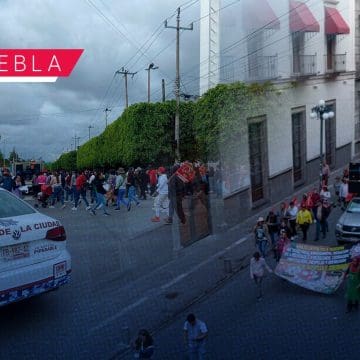 Manifestación de la UPVA 28 de Octubre en Puebla: Bloqueos y exigencias