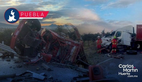 Muere conductor tras fuerte choque entre tortón y tráiler en la autopista Amozoc-Perote