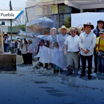 Omar Muñoz inicia obras de pavimentación en San Lorenzo Almecatla