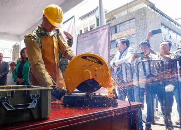 Con desarme voluntario, Gobierno federal y estatal impulsan construcción de La Paz