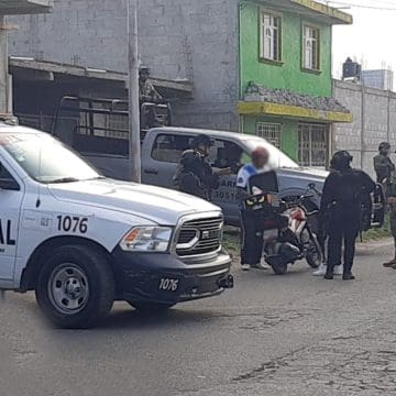 Autoridades aseguran a nueve migrantes colombianos en Cuautlancingo