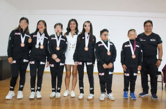 El Tenis de Mesa y la Charrería aportan medallas para Puebla en Olimpiada Nacional