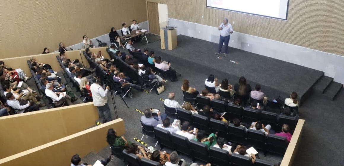 Conferencia “Mitos y Realidades de la Procuración de Fondos” apoya a ONG’s en Puebla