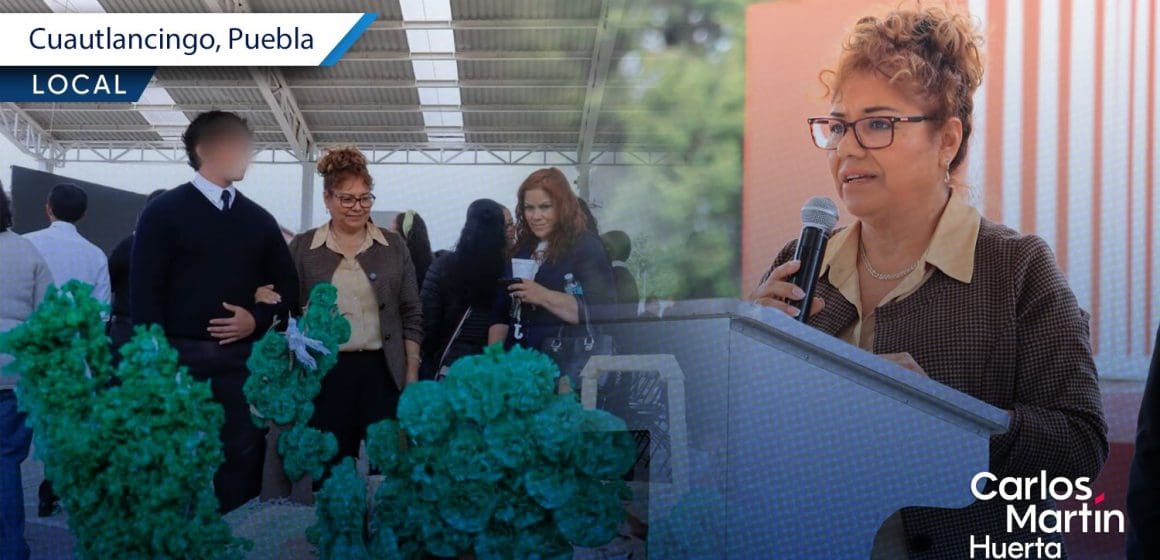 Tere Alfaro reconoce el talento estudiantil en el 30° aniversario del Bachillerato Josefa Ortiz de Domínguez en Cuautlancingo