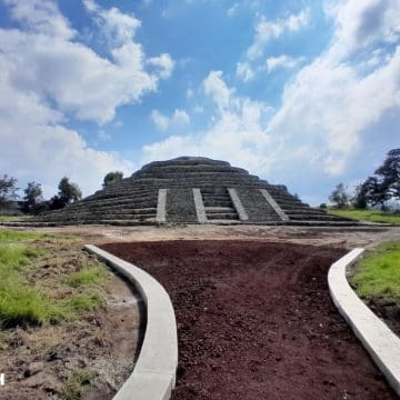 Avanza habilitación de zona arqueológica de Teteles