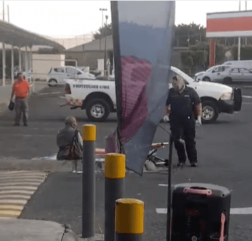 Atlixco: Hombre sobrevive ataque de abejas gracias a rápida acción de paramédica