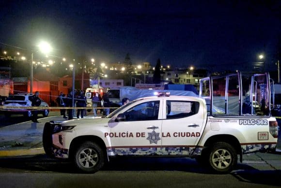 Balacera en el tianguis Los Lavaderos en Puebla deja 2 muertos y al menos 5 heridos