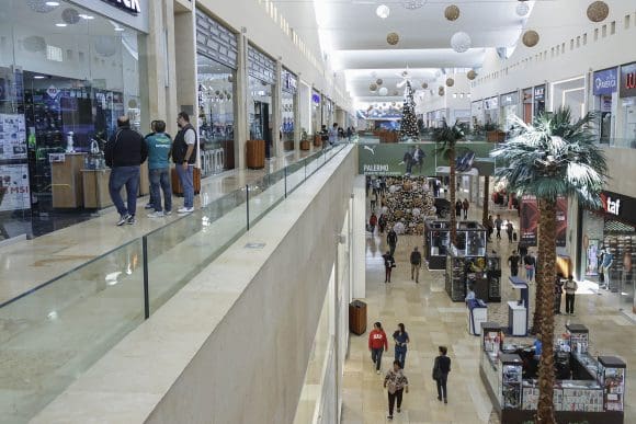 BUEN FIN . CENTRO COMERCIAL Canaco promueve el consumo responsable y el comercio legal