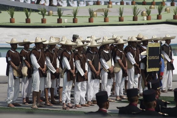 Desfile Cívico Militar 2025: Conmemora el 163 Aniversario de la Batalla de Puebla