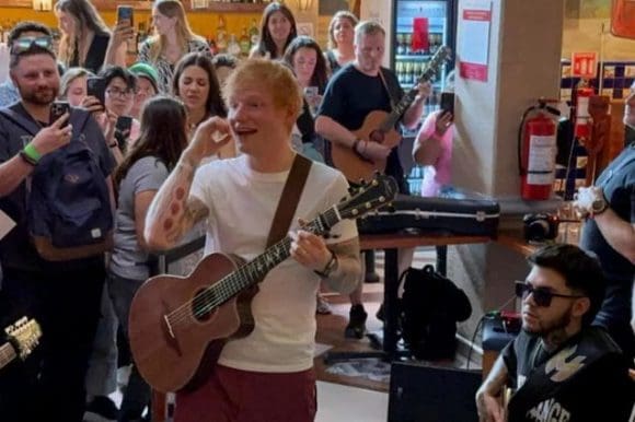Ed Sheeran sorprende con concierto en Plaza Garibaldi, CDMX