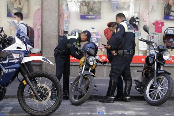 Puebla regula motocicletas para frenar delitos y garantizar seguridad