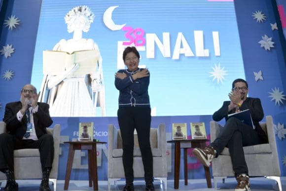 Los microorganismos, primeros seres en colonizar el planeta y los últimos en desaparecer