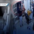 Así es como sujetos armados asaltan barbería en Momoxpan