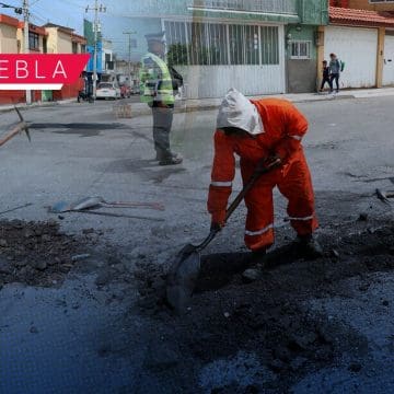 “Bacheando Puebla” supera los 77 mil baches reparados en la capital