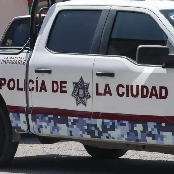 Balean automóvil de agente policial adscrita a la SSC, en Ampliación Guadalupe Hidalgo Balean camioneta de mujer policía en Guadalupe Hidalgo