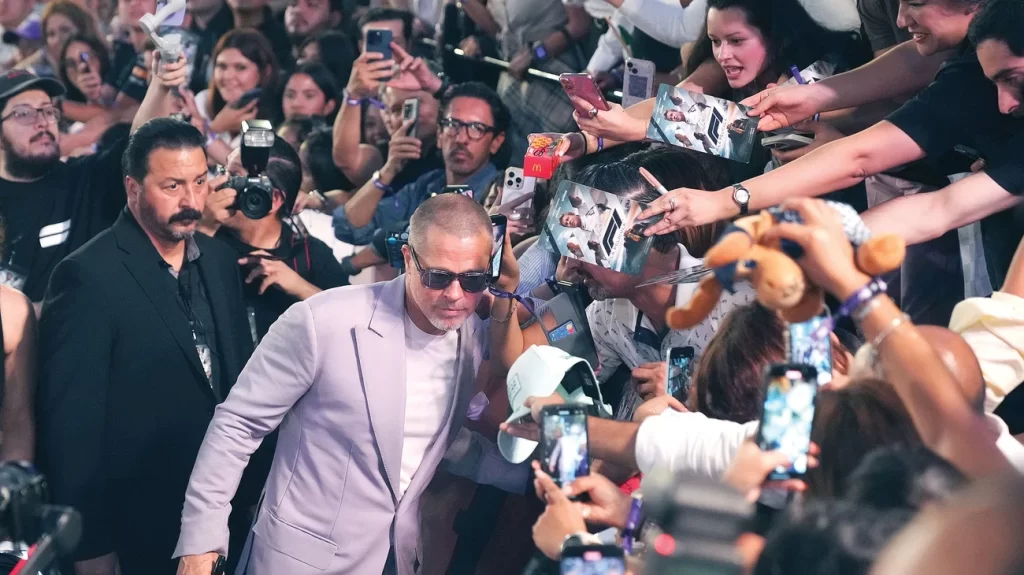 Brad Pitt visita México para presentar su nueva película sobre la Fórmula 1 2 Brad Pitt visita Mexico para presentar su nueva pelicula sobre la Formula 1 4