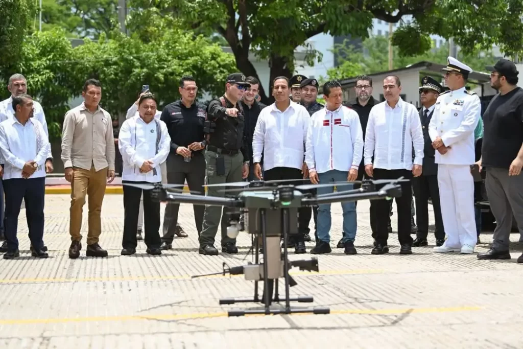 Chiapas impulsa estrategia de seguridad con drones artillados y perro robótico 1 Chiapas impulsa estrategia de seguridad con drones artillados y perro robótico