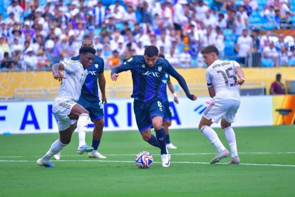 Real Madrid vence 3-1 a Pachuca en el Mundial de Clubes