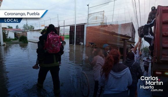 Inundación en primaria Emiliano Zapata de Coronango: Acuden a clases y más tarde los evacúan