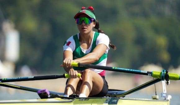 Kenia Lechuga gana oro en la Copa del Mundo de Remo en Varese, Italia