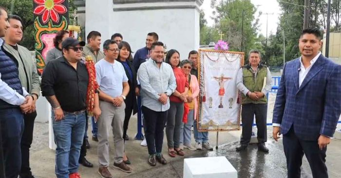 La Feria Cuautlancingo 2025 inicia con un emblemático arco floral en Puente México 2 La Feria Cuautlancingo 2025 inicia con un emblematico arco floral en Puente Mexico 3