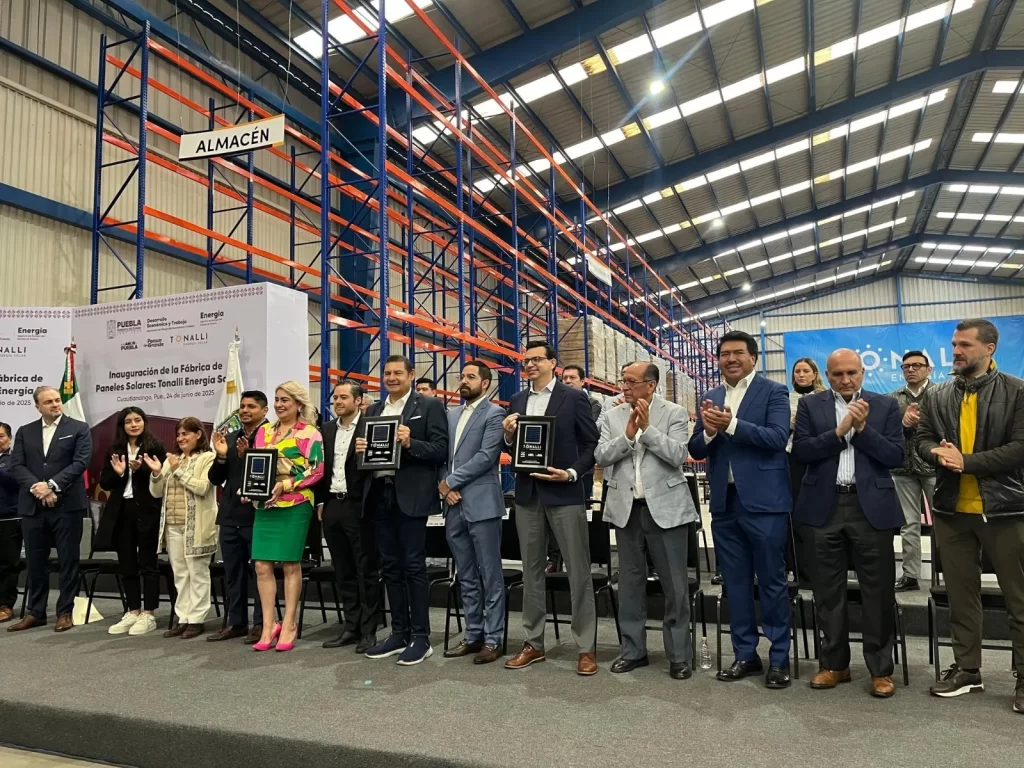 La fábrica de paneles solares "Tonalli" es inaugurada en Cuautlancingo 1 La fábrica de paneles solares "Tonalli" es inaugurada en Cuautlancingo