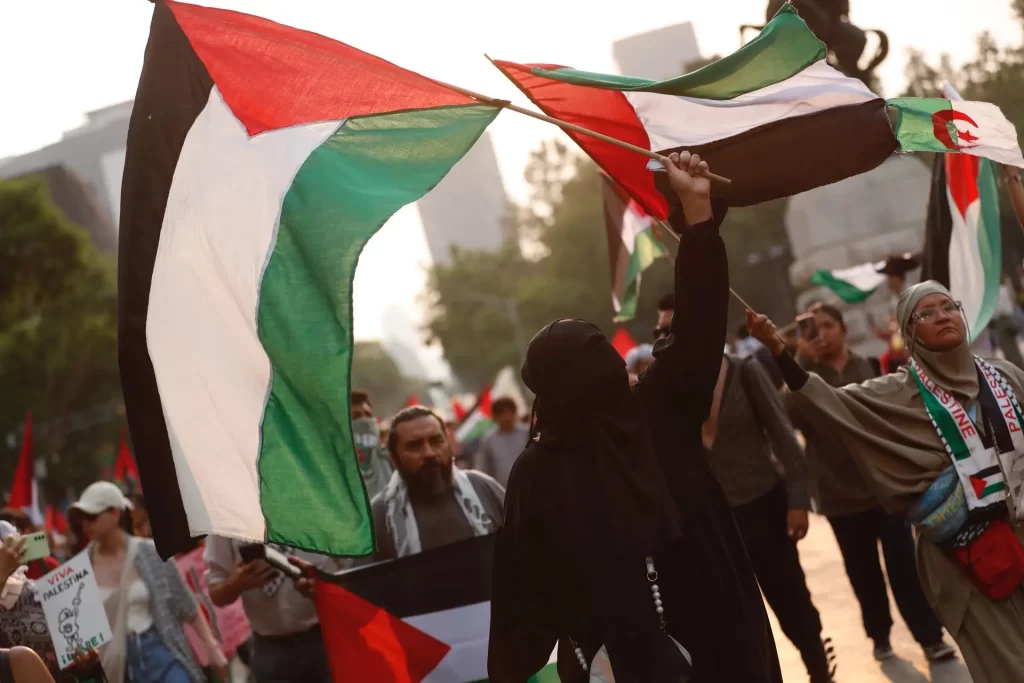 Poblanos se unen a marchas pro Palestina; exigen a México romper relaciones con Israel 2 Poblanos se unen a marchas Pro Palestina exigen a Mexico romper relaciones con Israel 3