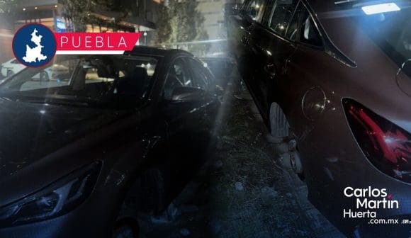 Robo de autopartes en Vía Atlixcáyotl: Desvalijan coche frente a Torres Boudica