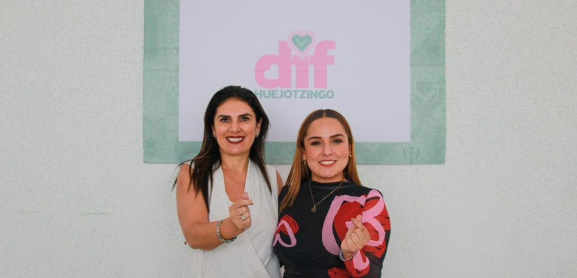 SMDIF Huejotzingo y Grupo Clínico de la Hoz y Cristal firman convenio para ofrecer servicios médicos a bajo costo