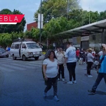 UPVA 28 de Octubre marcha en Puebla; desquician las calles