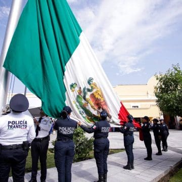 Gobierno de San Andrés Cholula reafirma su compromiso con los valores cívicos y el desarrollo comunitario