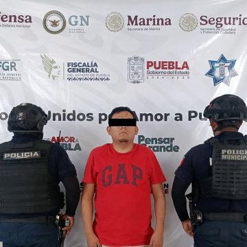 Detienen a dos presuntos narcomenudistas en Tehuacán, Puebla
