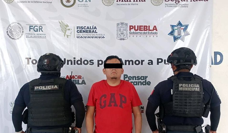Detienen a dos presuntos narcomenudistas en Tehuacán, Puebla