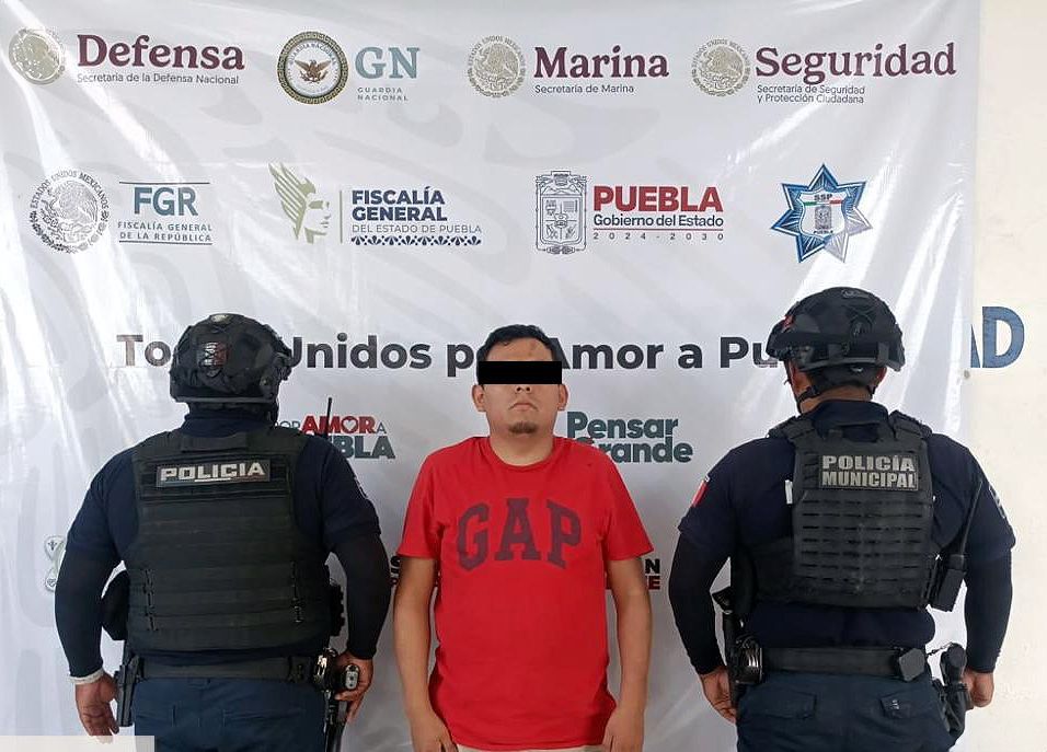 Detienen a dos presuntos narcomenudistas en Tehuacán, Puebla 2 WhatsApp Image 2025 06 10 at 4.35.00 PM