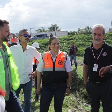 Refuerza Ayuntamiento de Puebla limpieza en el vaso regulador Puente Negro ante temporada de lluvias