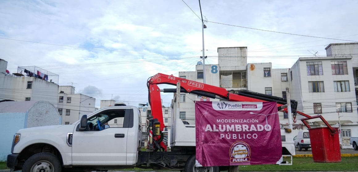 Puebla reduce un 50% el robo de cables de luminarias en la capital