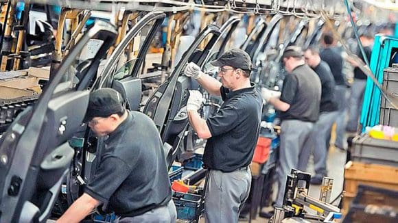 Canacintra Puebla propone implementación diferenciada para reducción de jornada laboral a 40 horas
