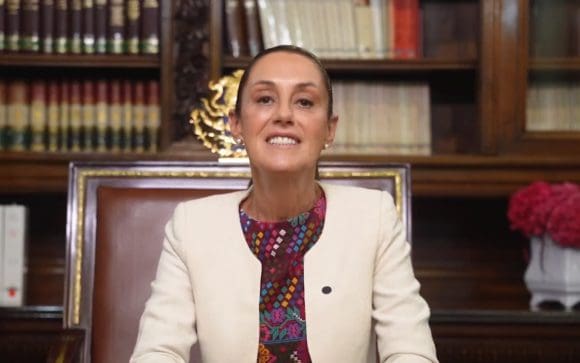 Claudia Sheinbaum felicita a los papás de México en su día