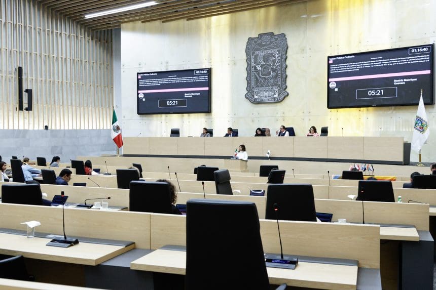 Congreso de Puebla aprueba eliminación de “pensiones doradas”