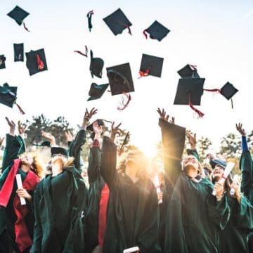 ¿Cuánto cuesta una graduación en 2025?: Precios aumentan hasta $18,100 pesos