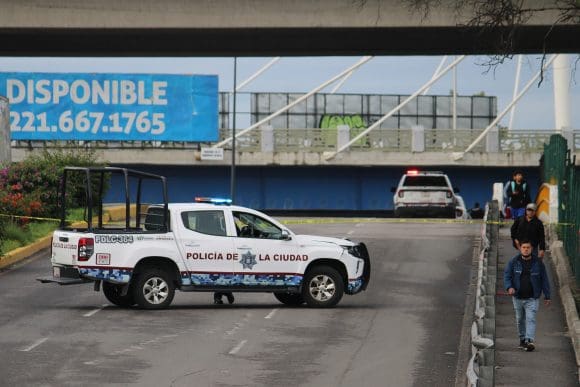 Trágico accidente en Puebla: Hombre muere tras volcadura en el puente de La María