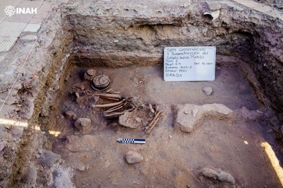 osamentas y cerámica Izúcar de Matamoros (1) Recuperan osamentas y cerámica prehispánicas en Izúcar de Matamoros