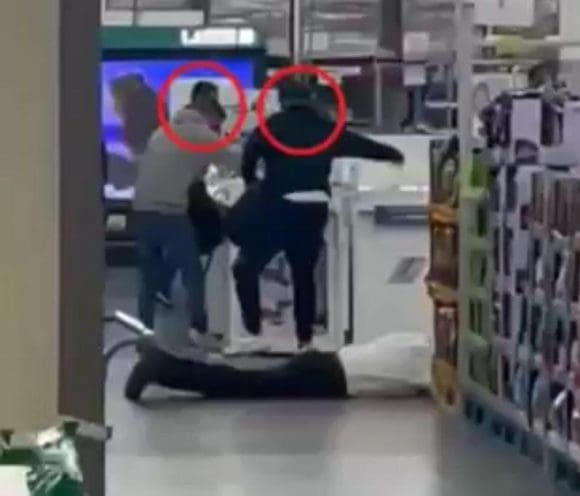 sams Violento asalto en Sam’s Club La Noria: rompen vitrinas y roban celulares en Puebla