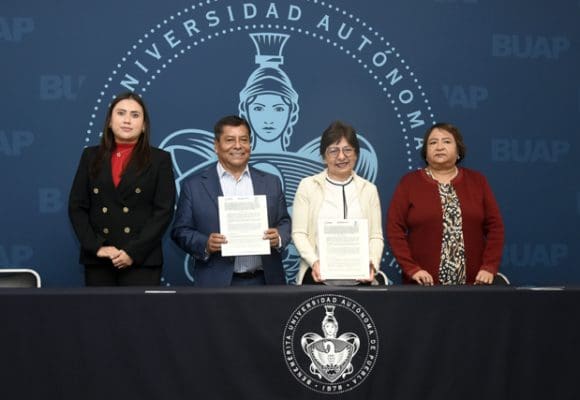 Encabeza la rectora Lilia Cedillo Ramírez convenio de colaboración con la Secretaría de Infraestructura estatal