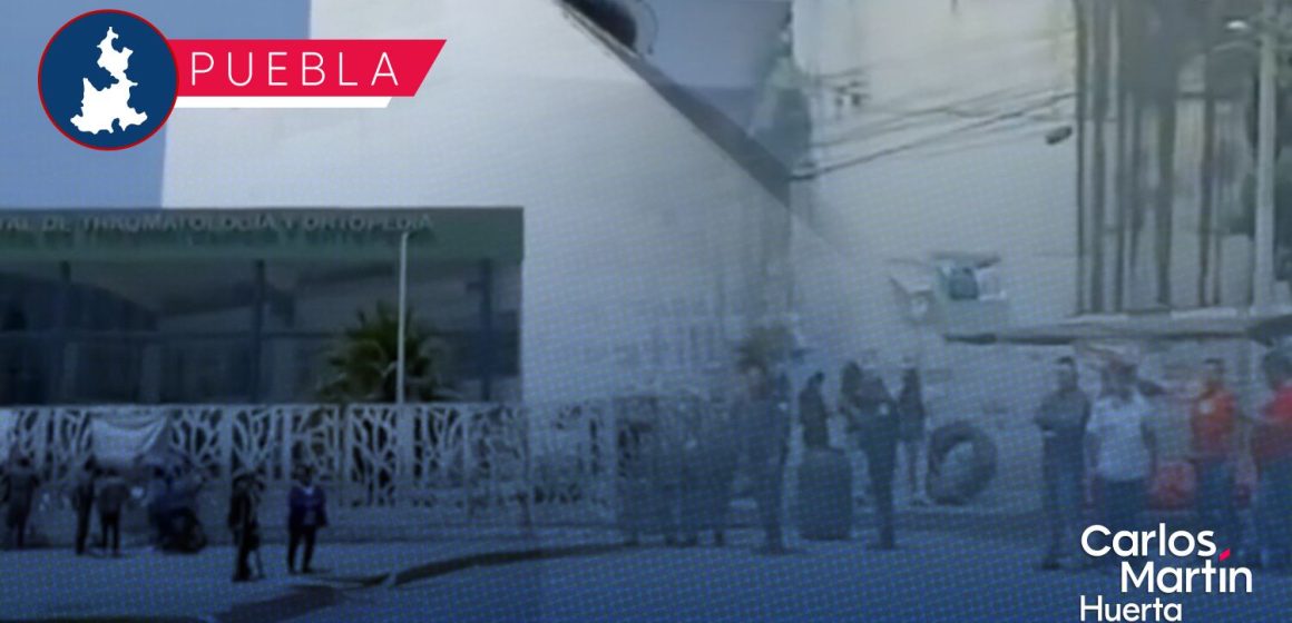 Ambulantes se enfrentan por espacios en el Hospital de Traumatología y Ortopedia