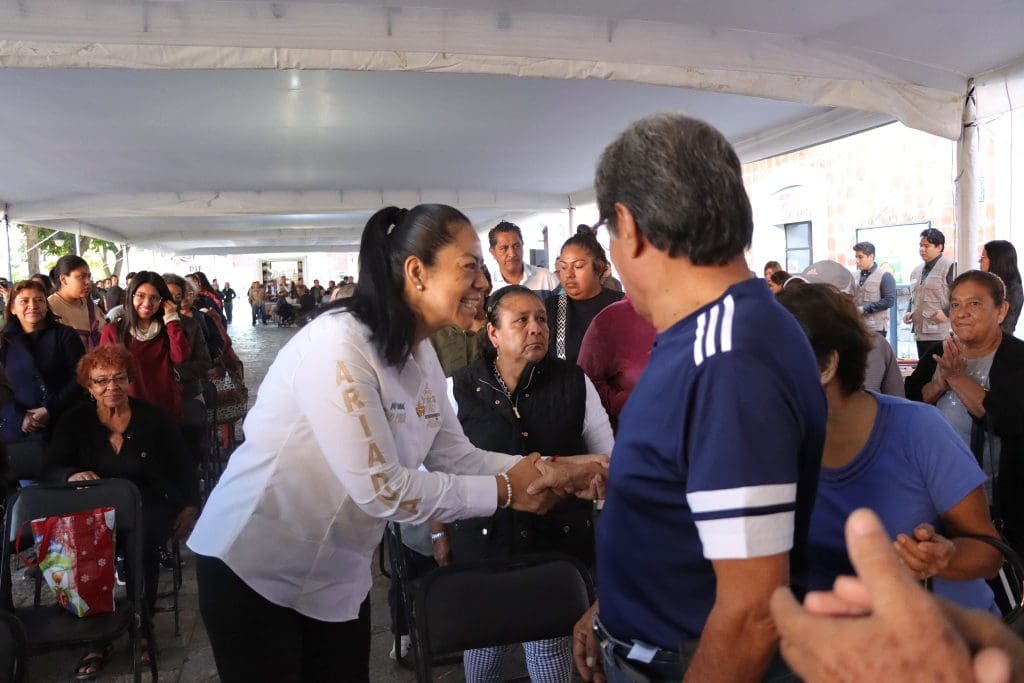 Ariadna Ayala celebra en Atlixco 100 Martes de Atencion Ciudadana 3