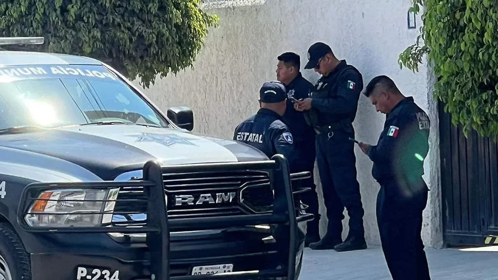 Asalto armado a despacho jurídico en Tehuacán deja una mujer detenida 1 Asalto armado a despacho jurídico en Tehuacán deja una mujer detenida